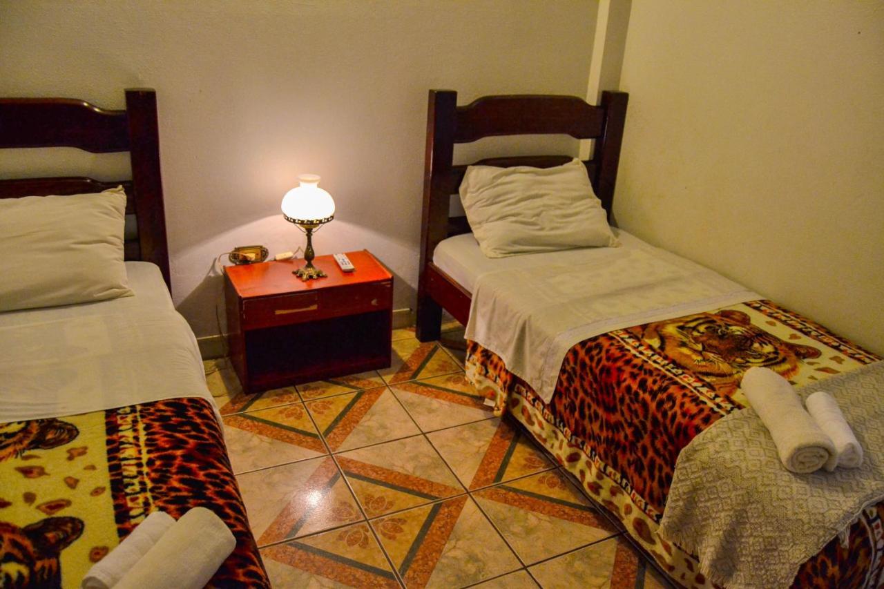 Hotel & Restaurante Guarania Ciudad del Este Eksteriør bilde